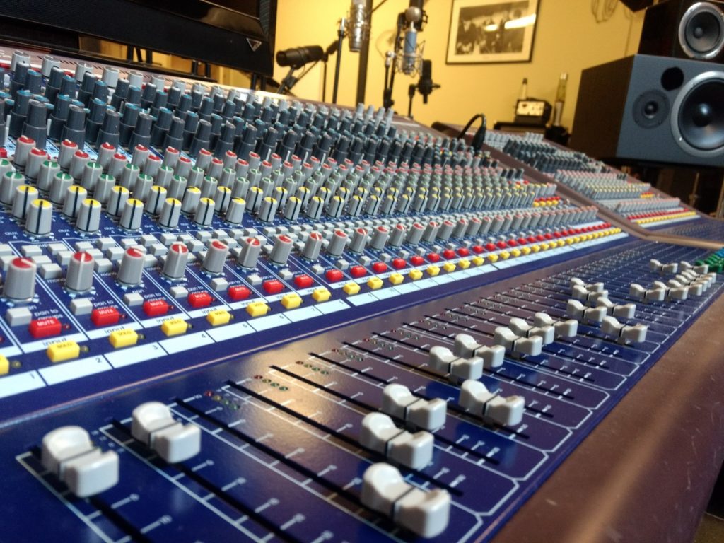 Our professional analog mixer delivers great sound!